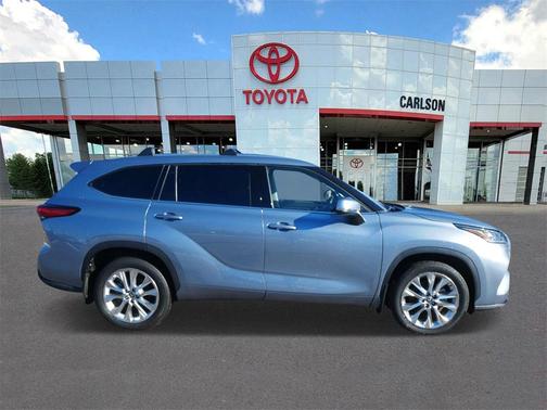 2022 Toyota Highlander Limited