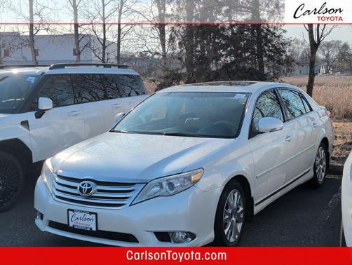 Blizzard Pearl 2011 Toyota Avalon Base
