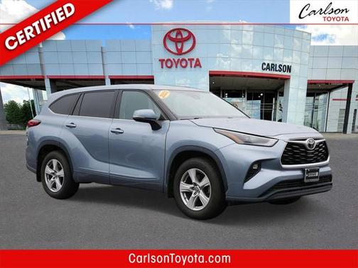 2022 Toyota Highlander LE