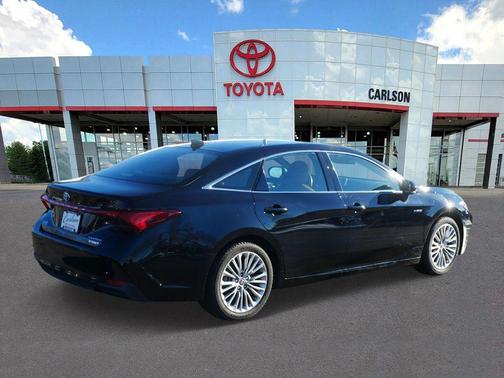 2020 Toyota Avalon Hybrid Limited