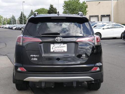 2016 Toyota RAV4 SE