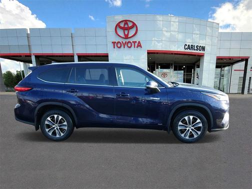 2021 Toyota Highlander Hybrid XLE
