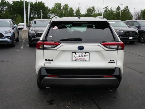 2021 Toyota RAV4 Hybrid SE