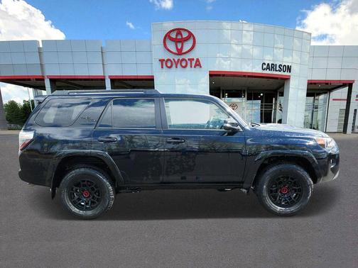 Midnight Black Metallic 2024 Toyota 4Runner TRD Off Road Premium