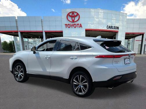Wind Chill Pearl 2024 Toyota Venza LE