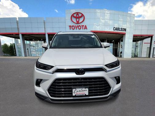 Wind Chill Pearl 2026 Toyota Grand Highlander Platinum