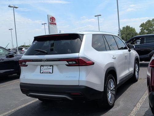 Wind Chill Pearl 2026 Toyota Grand Highlander Platinum