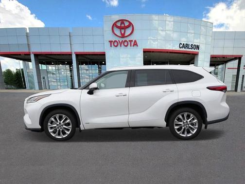 2022 Toyota Highlander Hybrid Limited