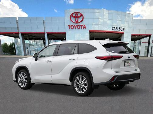 2022 Toyota Highlander Hybrid Limited