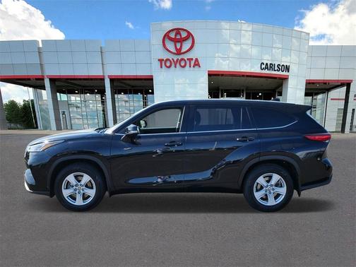 2020 Toyota Highlander LE