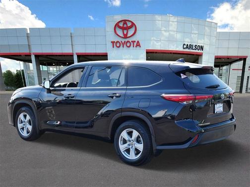 2020 Toyota Highlander LE