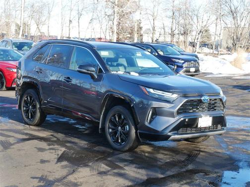 2024 Toyota RAV4 Hybrid SE