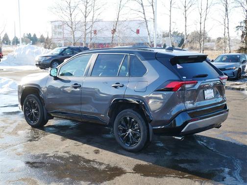 2024 Toyota RAV4 Hybrid SE