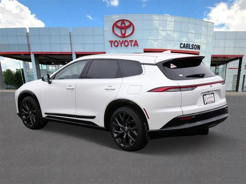 2025 Toyota Crown Signia Limited