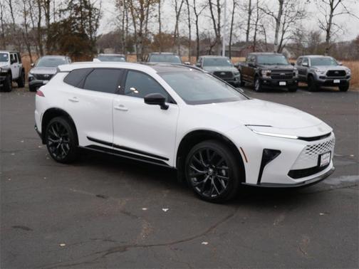 2025 Toyota Crown Signia Limited