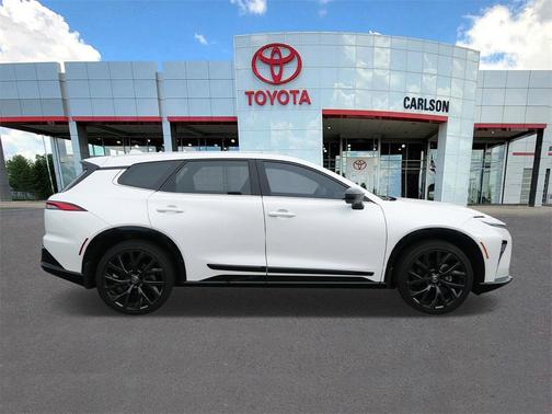 2025 Toyota Crown Signia Limited