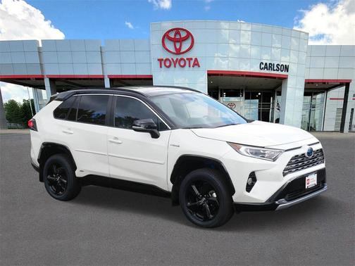 2020 Toyota RAV4 Hybrid SE