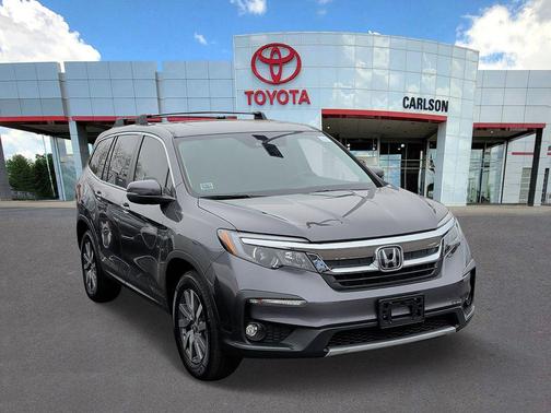 Modern Steel Metallic 2019 Honda Pilot EX-L