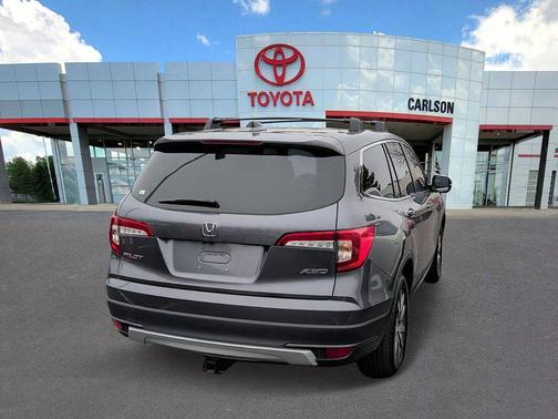 Modern Steel Metallic 2019 Honda Pilot EX-L