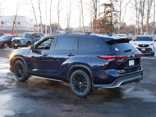 2023 Toyota Highlander XSE
