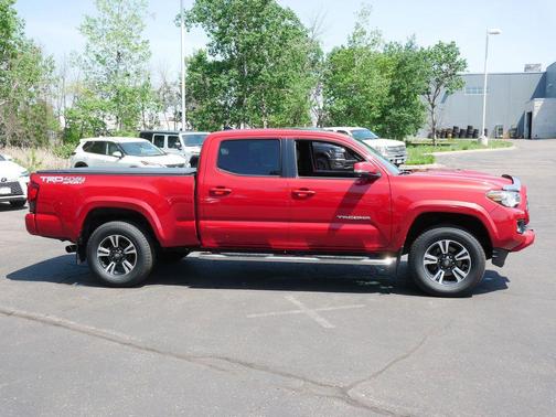 Barcelona Red Metallic 2019 Toyota Tacoma TRD Sport