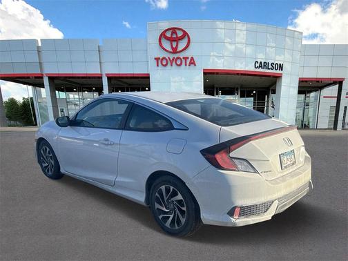 2017 Honda Civic LX-P