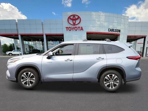 2021 Toyota Highlander Hybrid XLE