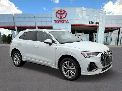 2025 Audi Q3 Premium 45 TFSI S line quattro Tiptronic