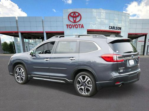 Magnetite Gray Metallic 2023 Subaru Ascent Touring 7-Passenger