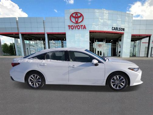 2021 Toyota Avalon XLE