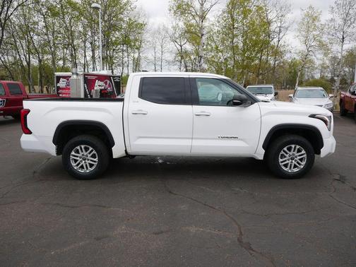 Ice Cap 2023 Toyota Tundra SR5