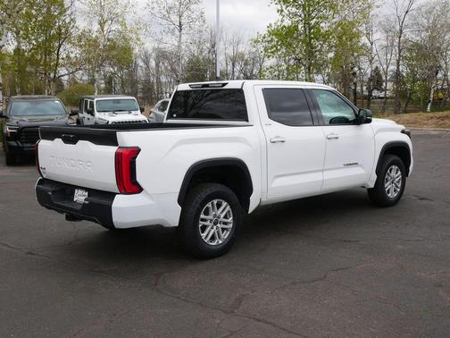 Ice Cap 2023 Toyota Tundra SR5