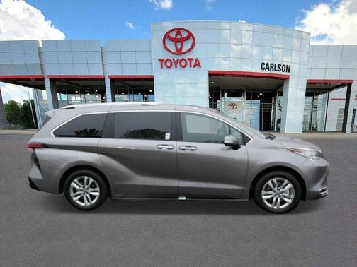 Heavy Metal 2026 Toyota Sienna Limited