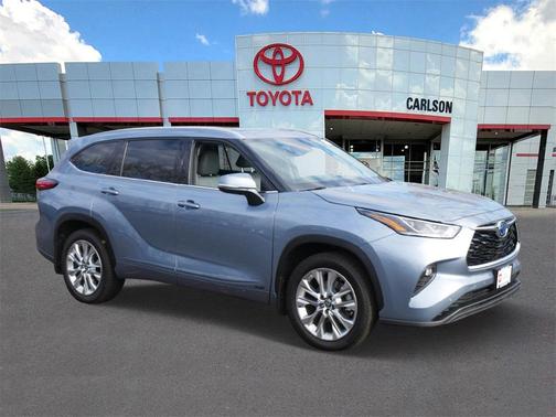 2022 Toyota Highlander Hybrid Limited