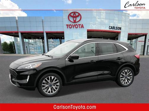 2022 Ford Escape Titanium