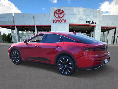 2024 Toyota Crown Platinum