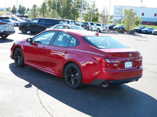 Supersonic Red 2025 Toyota Camry SE