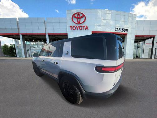 2025 Rivian R1S Adventure Dual Motor Standard Pack