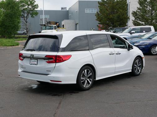 Platinum White Pearl 2023 Honda Odyssey Touring