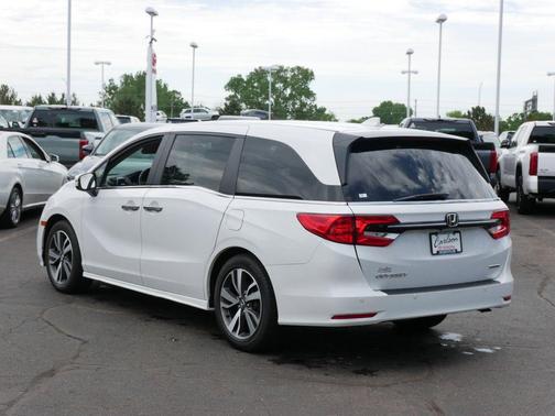 Platinum White Pearl 2023 Honda Odyssey Touring
