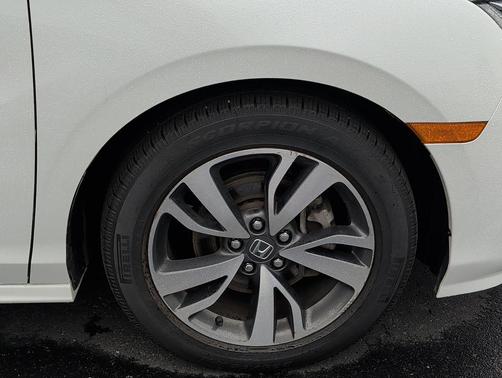 Platinum White Pearl 2023 Honda Odyssey Touring