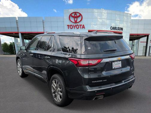 Graphite Metallic 2019 Chevrolet Traverse Premier