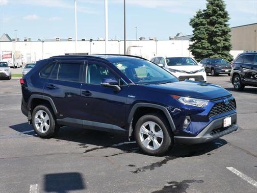 2021 Toyota RAV4 Hybrid XLE