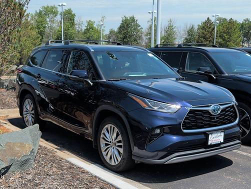 Blueprint 2023 Toyota Highlander Hybrid Platinum