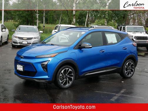 Bright Blue Metallic 2022 Chevrolet Bolt EUV FWD Premier