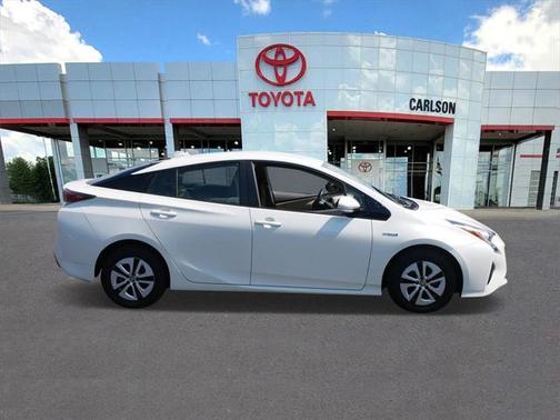 2016 Toyota Prius Four