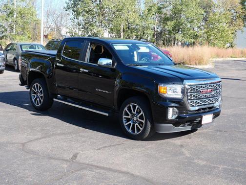 Onyx Black 2022 GMC Canyon Denali