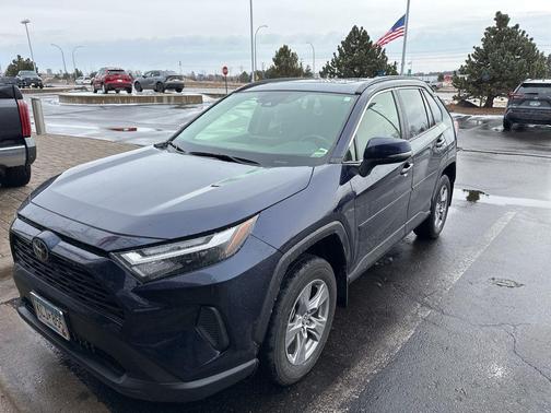 2023 Toyota RAV4 XLE