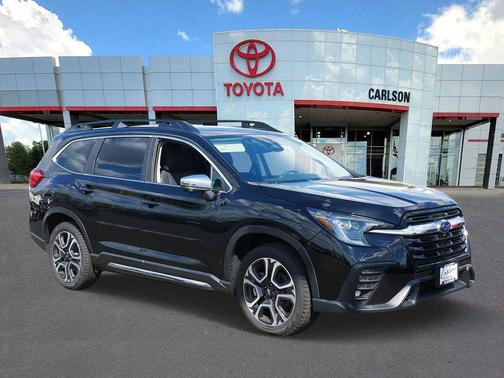 Crystal Black Silica 2023 Subaru Ascent Limited 7-Passenger