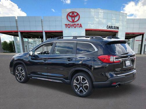 Crystal Black Silica 2023 Subaru Ascent Limited 7-Passenger
